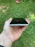 Sprzedam iphone 11 uzywany noszony w etui minimalne zarysowania ekranu