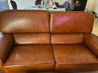 Sofa de pele de Búfalo genuína e como novo. REBAIXA