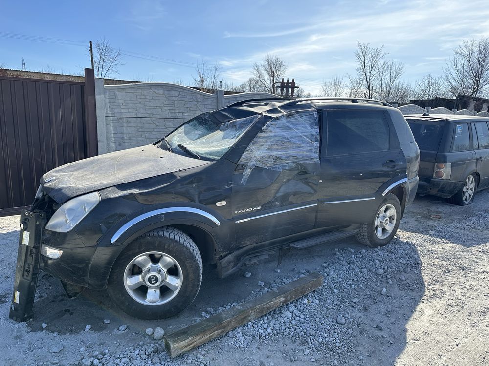 Разборка запчасти Ссан Йонг Рекстон SSangYong 2003 2004 2005
