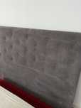 Cama de casal (cabeceira + base) cinzenta