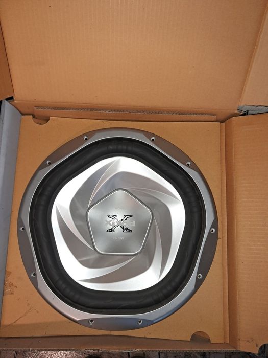 НОВЫЙ Автомобильный Сабвуфер Focal Polyglass Subwoofer 33 V2