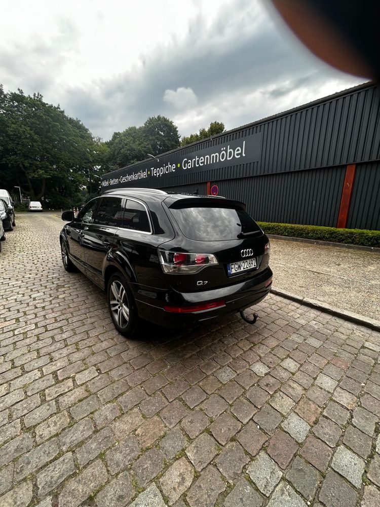 Audi Q7 3.0 TDI 2008 rok 6 osobowe