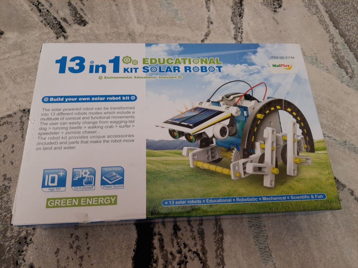 Robot solarny, 13 in 1