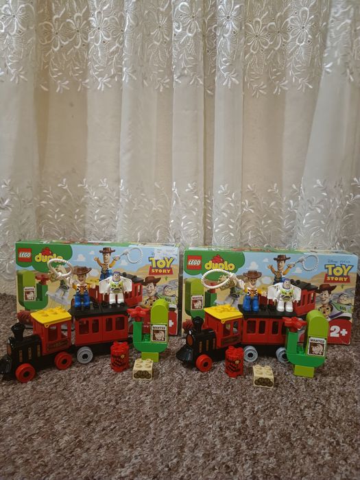 Lego Duplo поїзд 10894,  пожежна, буксирувальник.