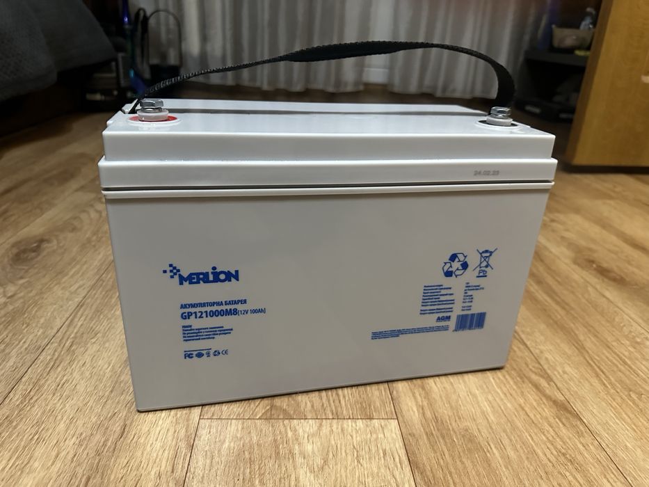 Акумуляторна батарея MERLION AGM GP121000M8 12 V 100 A