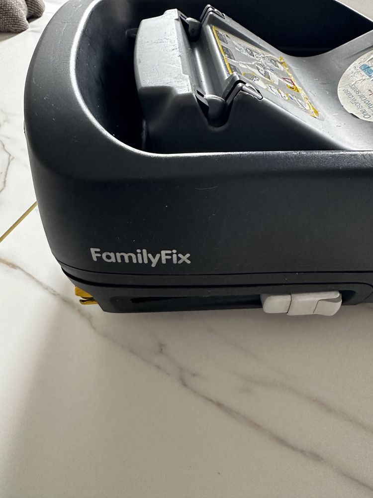 Fotelik + baza Family Fix Maxi Cosi 400zl z przesyłka