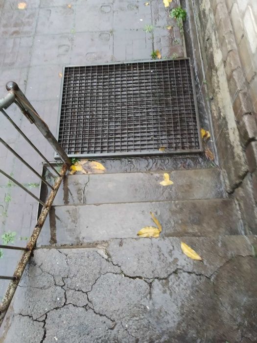 Виріб з титану (решітка для очищення взуття від бруду)