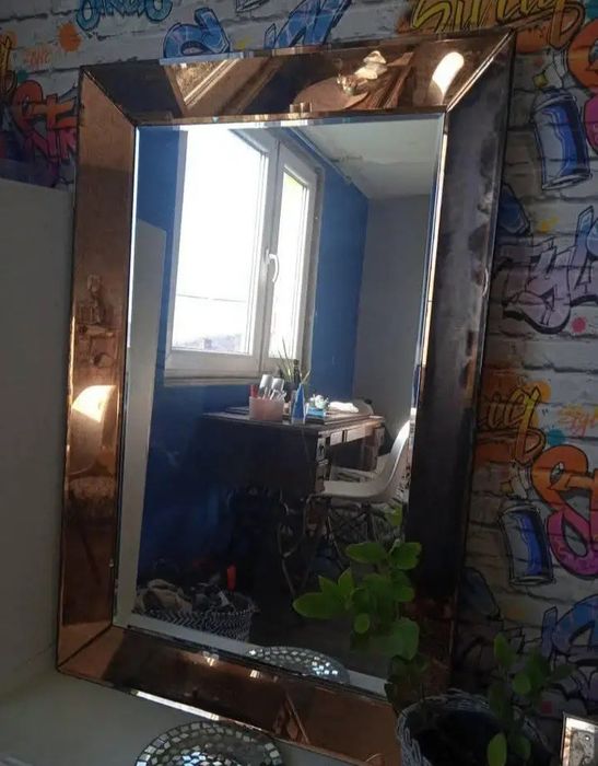 Duże lustro zapraszam