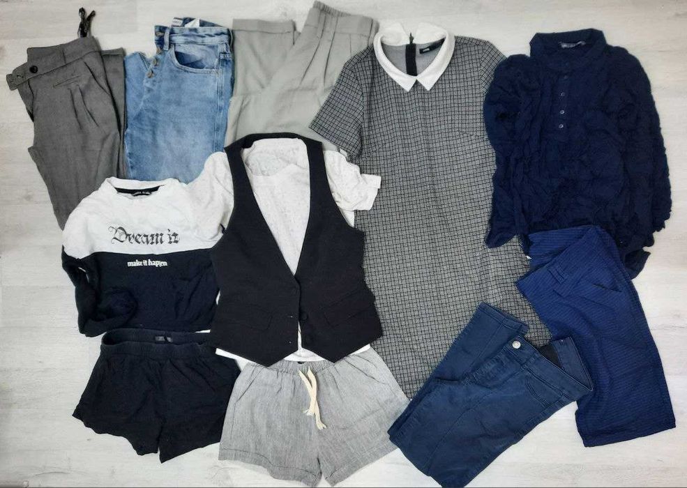 Пакет жіночого одягу xs: джинси, плаття, футболки, шорти, жилет, брюки