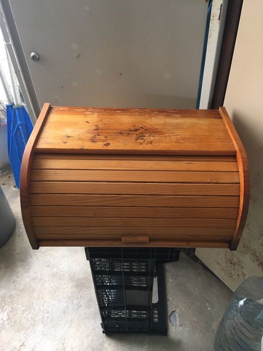 Caixa em madeira para pao