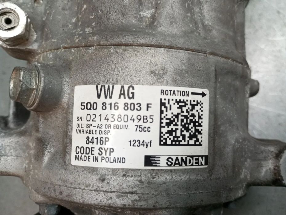 Compressor AC VOLKSWAGEN Golf VII (5G1, BQ1, BE1, BE2)