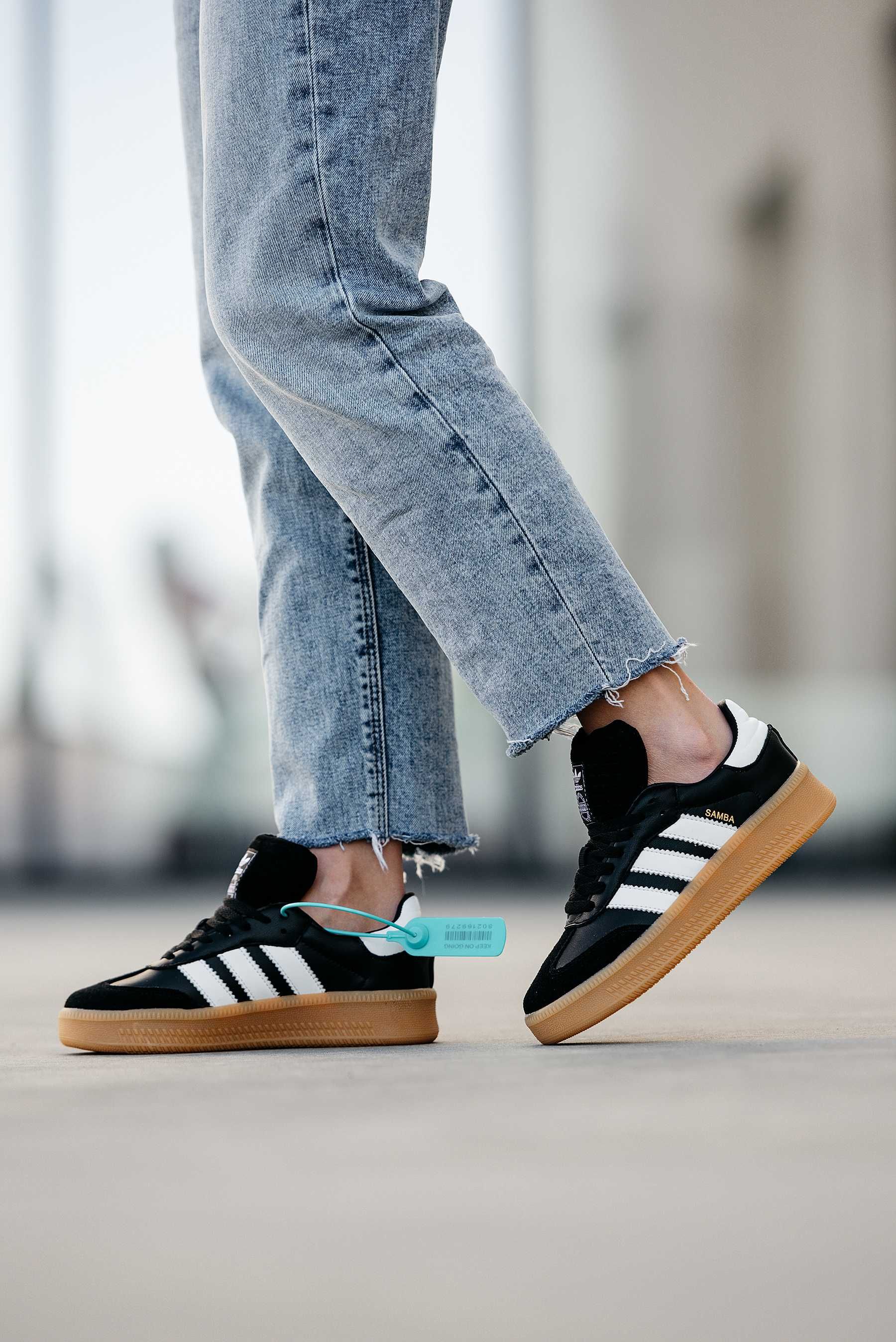 Кроссовки Adidas Samba XLG Black/White