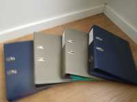 Dossiers A4 cinzentos e azuis