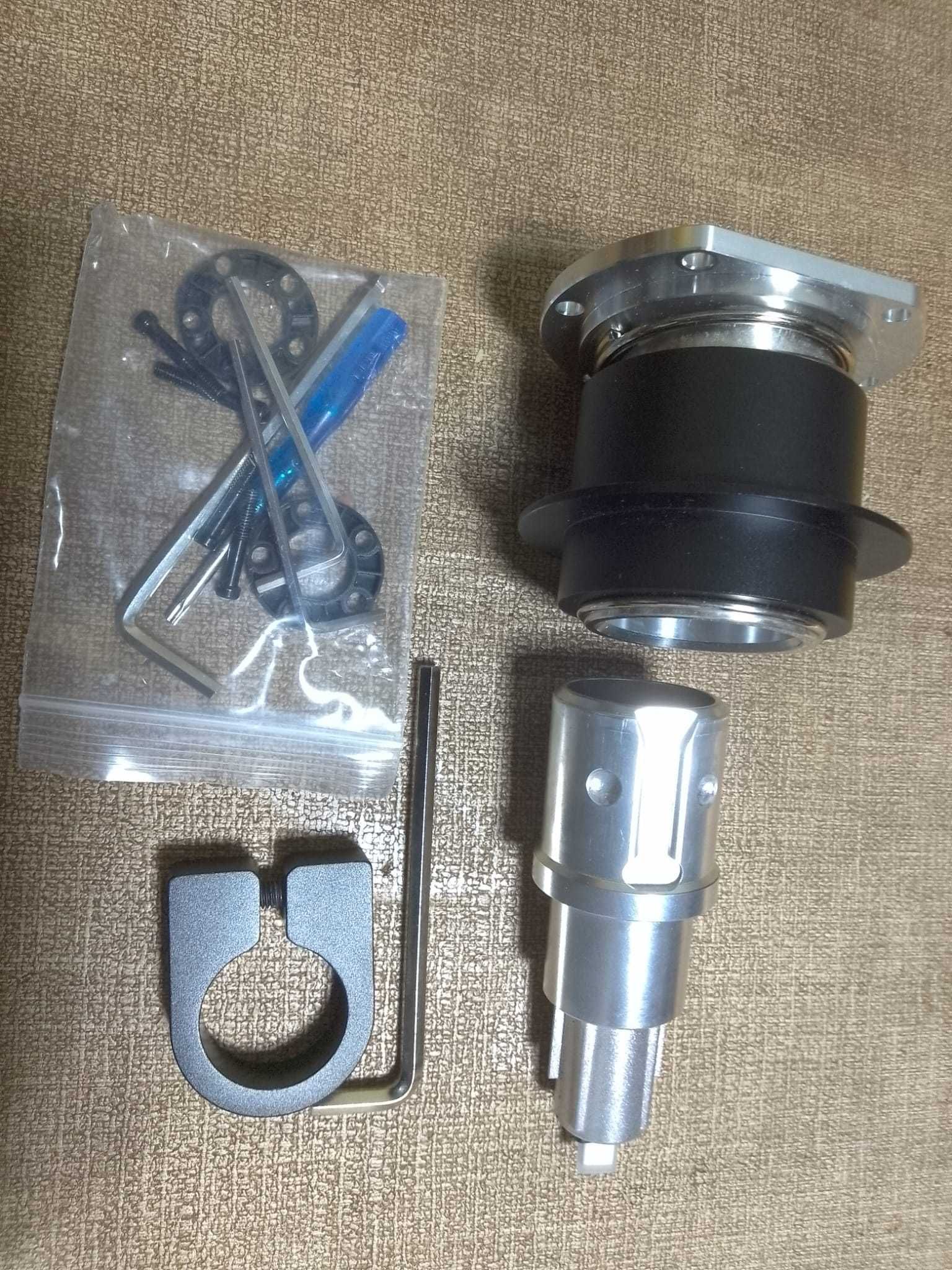 Fanatec Quick Release Base Side - QR1