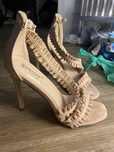 Buty na szpilce nowe