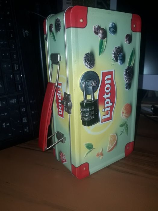 Сейф металевий Lipton маска під чай