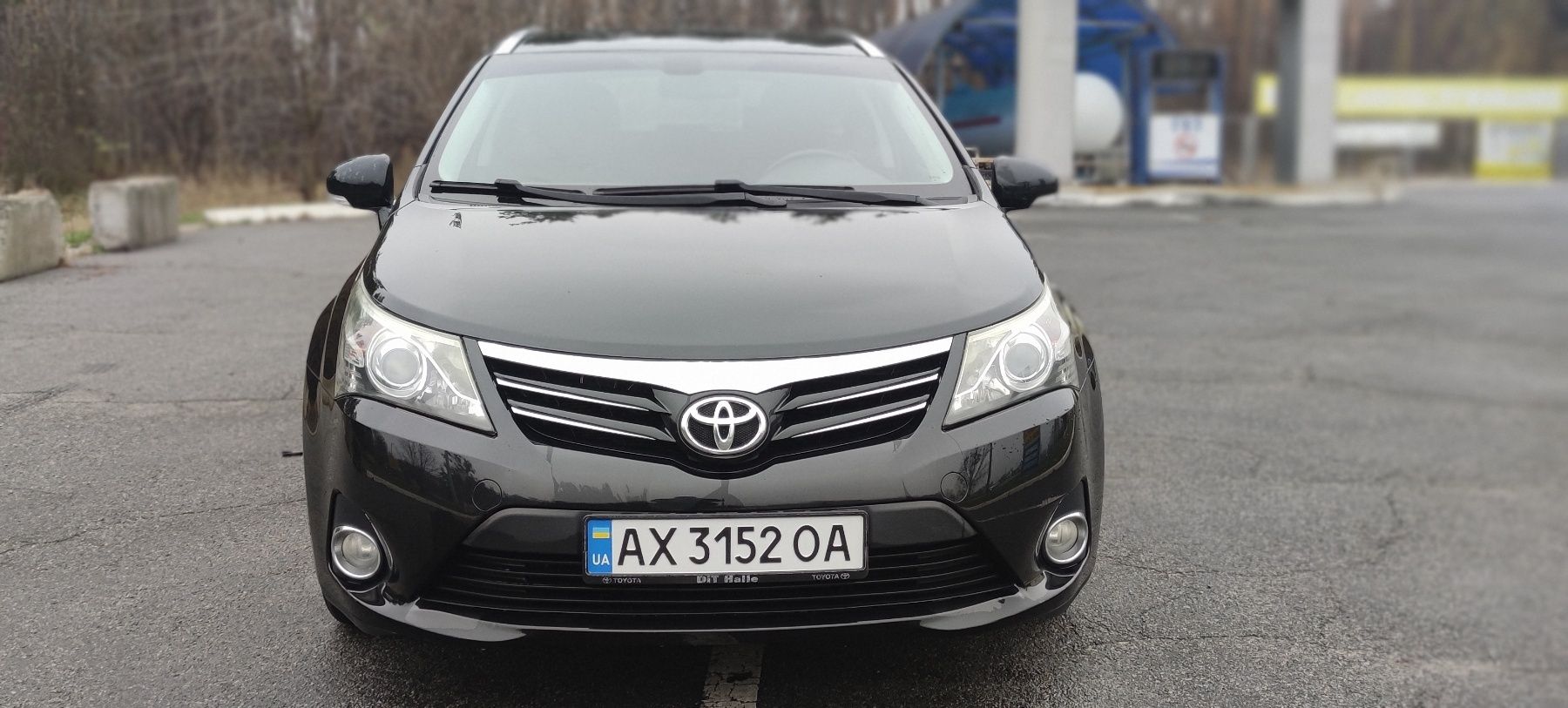 Toyota Avensis 2012