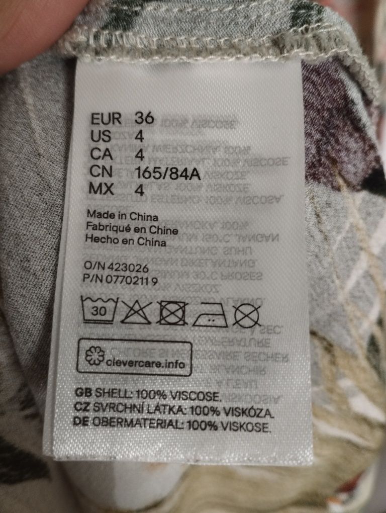 Sukienka z wiskozy H&M t. 36