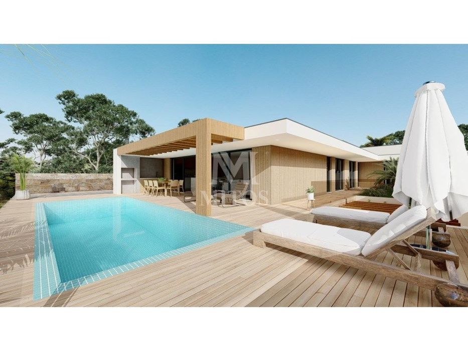 Moradia T3 Térrea com vistas Mar e piscina para venda em Castelo do...