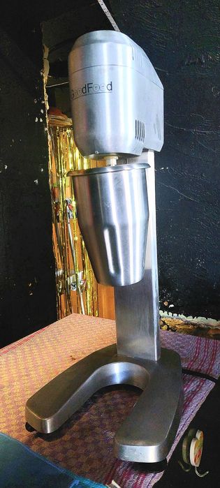 Милкшейкер профессиональный