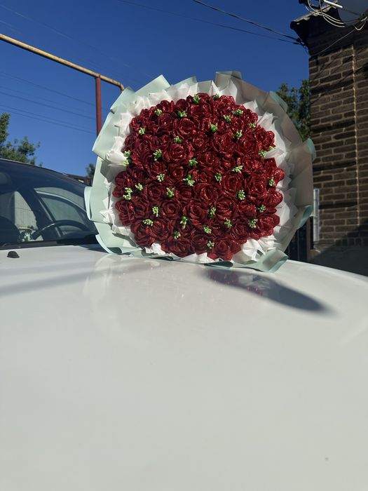 Букети з атласних стрічок