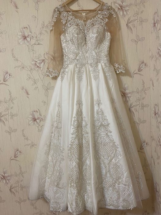 Весільна сукня, Свадебное платье