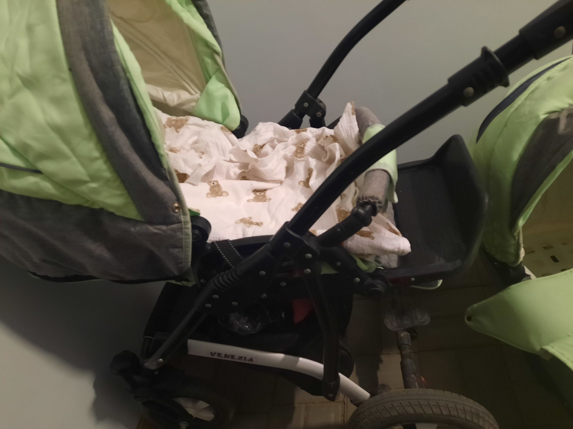 Продам дитячу каляску