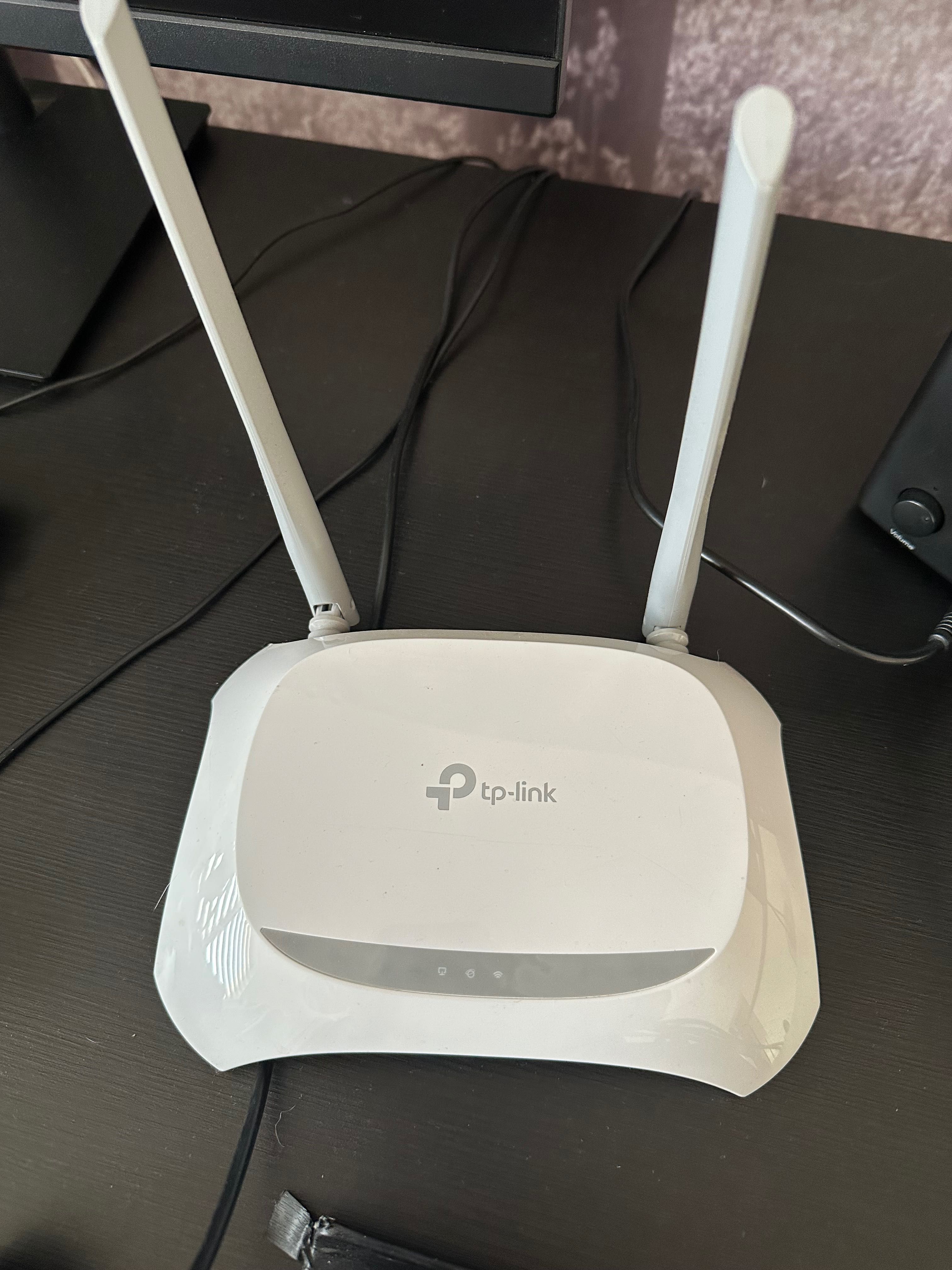 Router TP-LINK TL-WR840N