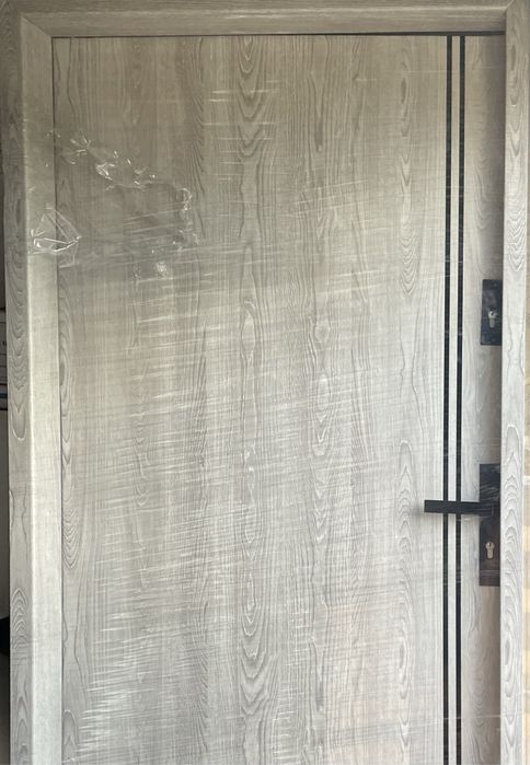 Drzwi zewnętrzne solidne   90 P ( - 30%)