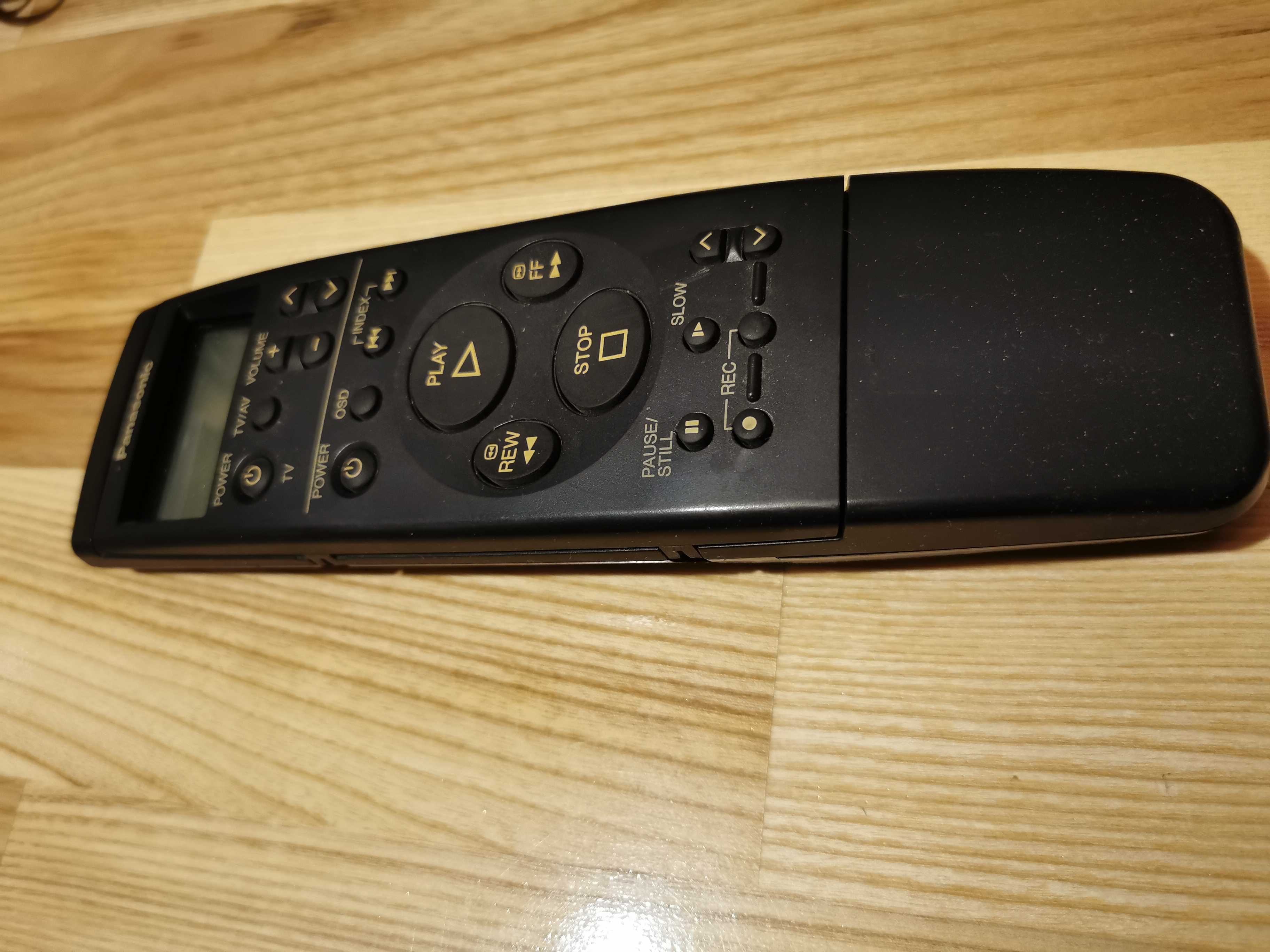 PANASONIC VEQ 1677 topowy pilot do najwyższych modeli video, programy