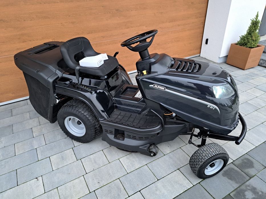 2023r Stiga 2084 / Alpina Bt 84 traktorek kosiarka  2 noże 12.5KM kosz