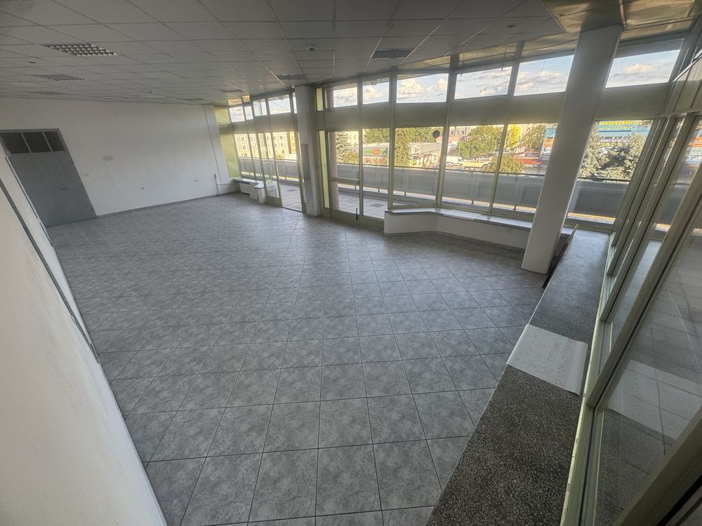 Lokal do wynajęcia w C.H.U Pasaż w mielcu 80mkw dostępny od już OKAZJA