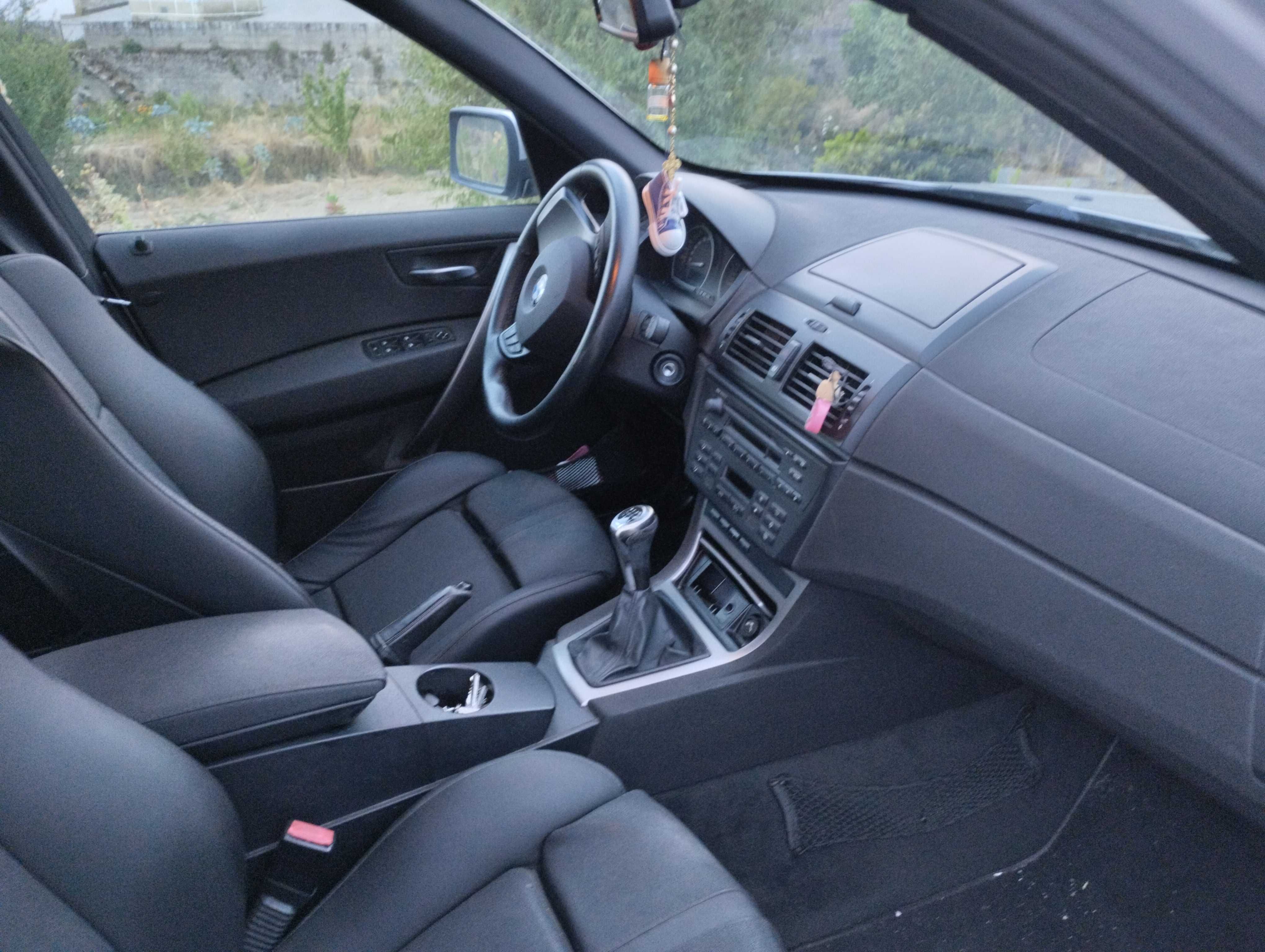 Vendo BMW X3- 2004