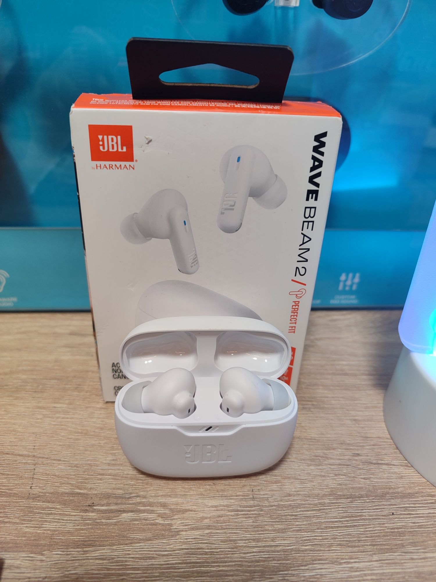 Bluetooth-гарнітура JBL Wave Beam 2 White