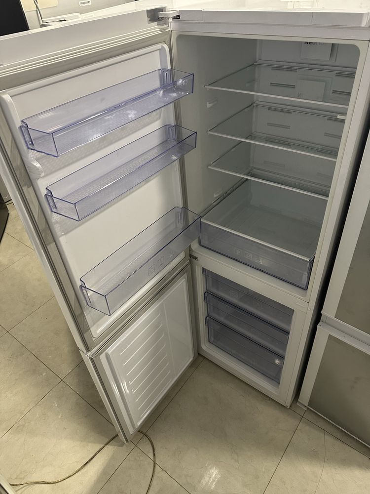 Холодильник 175 см No Frost Beko