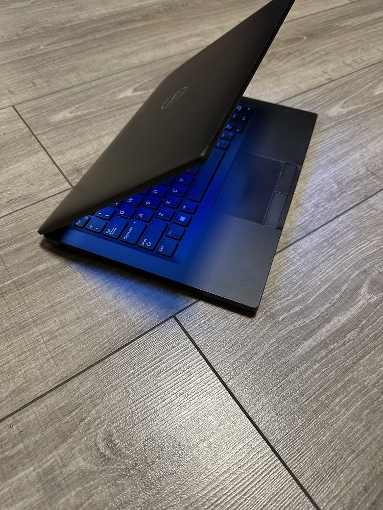 Ноутбук Dell Latitude 7390