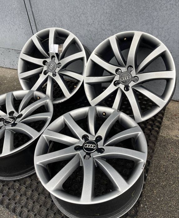 Диски 5/112 r18 Audi оригінал