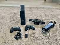 Vendo Xbox 360 com kinect, comandos e jogos incluídos