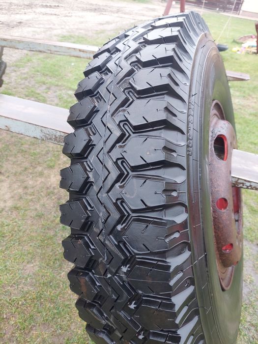 11.00 r 20 Michelin 16 pr opona z felgą