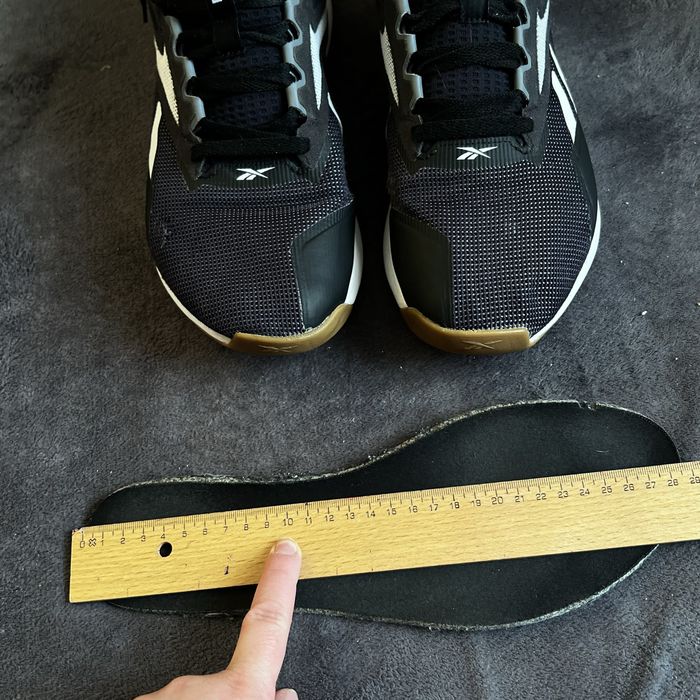 Чоловічі кросівки Reebok nanoflex. P. 44,5.