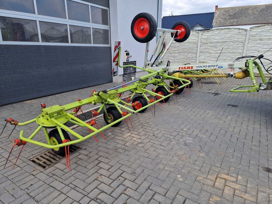 Przetrząsarka  Claas Volto 870 T   krone  kw