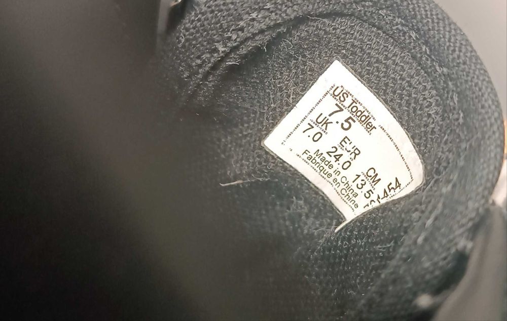 Tênis Criança - Vans / Tamanho 24