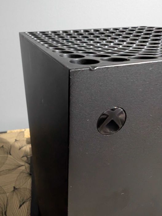 Konsola Xbox Series X + Pad + zachęcam do zapoznania się z opisem