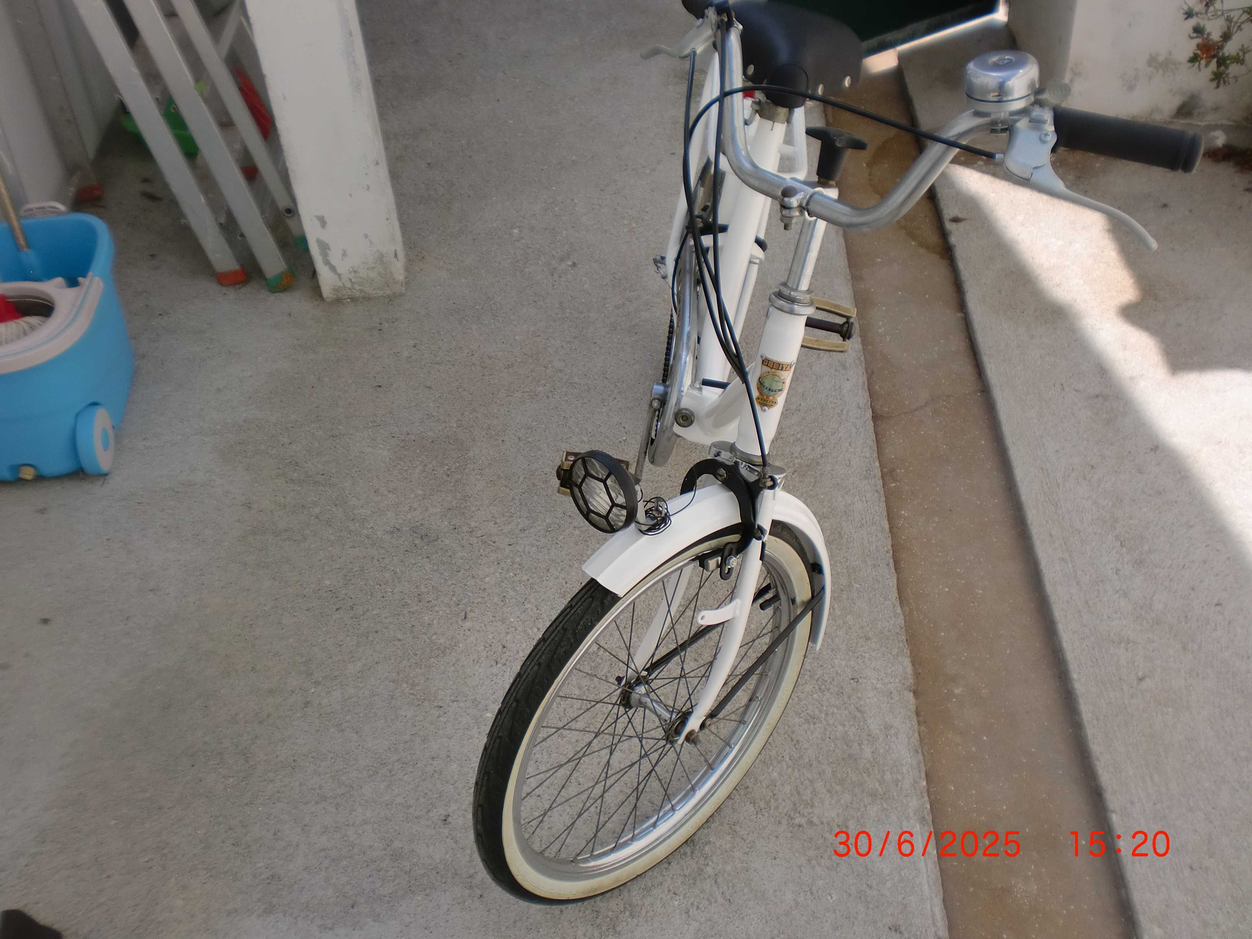 Bicicleta roda 20 dobrável
