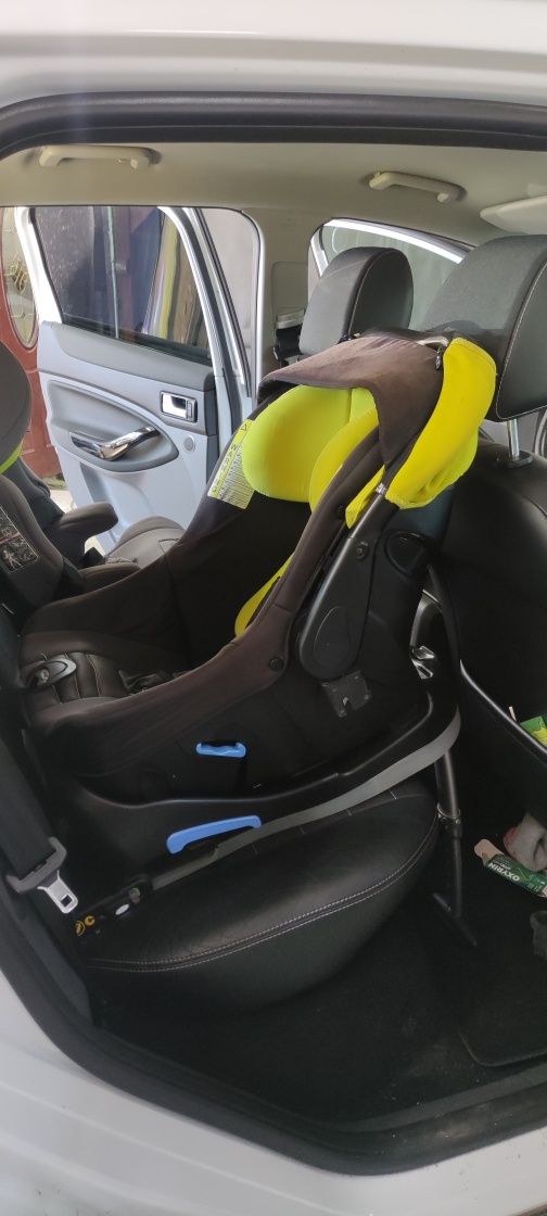 Wózek 3w1 plus baza ISOFIX