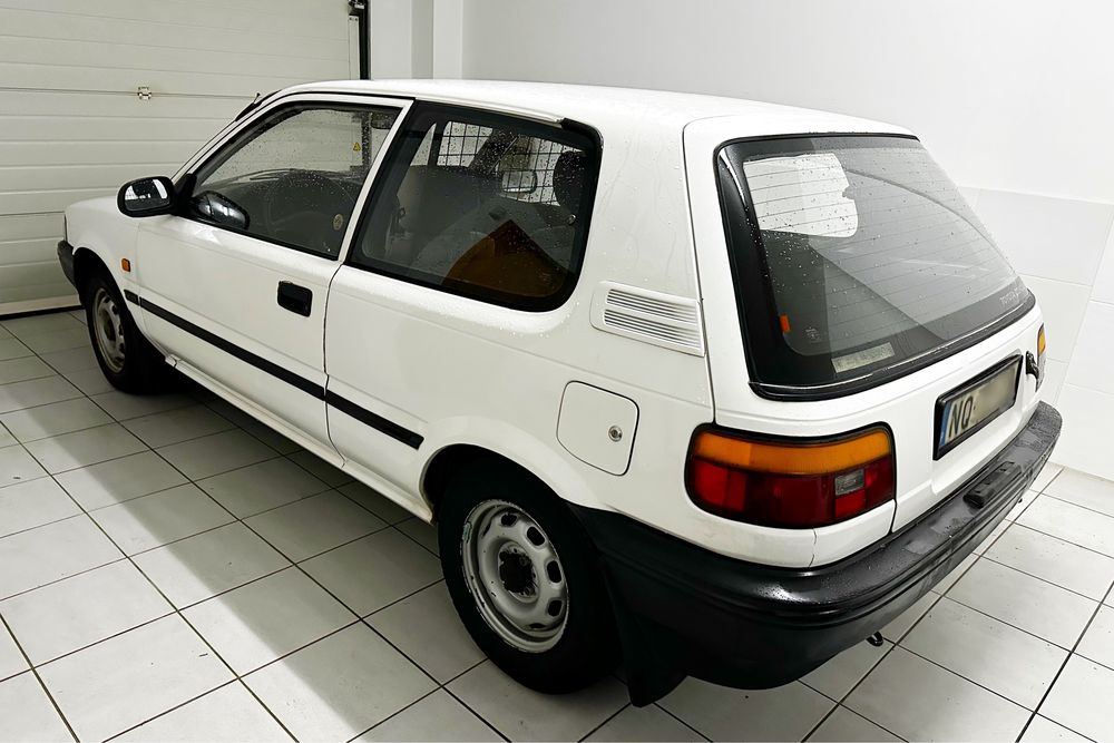 Toyota Corolla Van