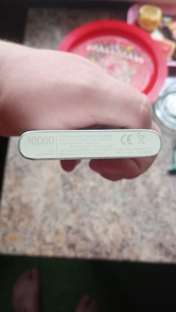 Продам xiaomi power bank на 10.000 в хорошем состоянии б/у
