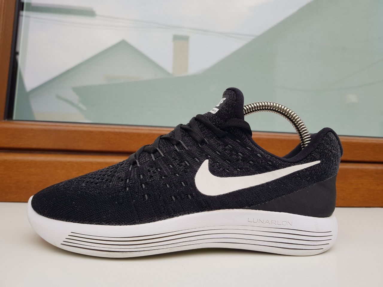 Кросівки Nike Lunar Epic Flyknit 2 38р
863780-001 38р