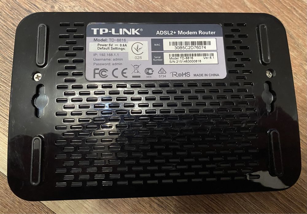 Роутер TP-LINK TD-8816