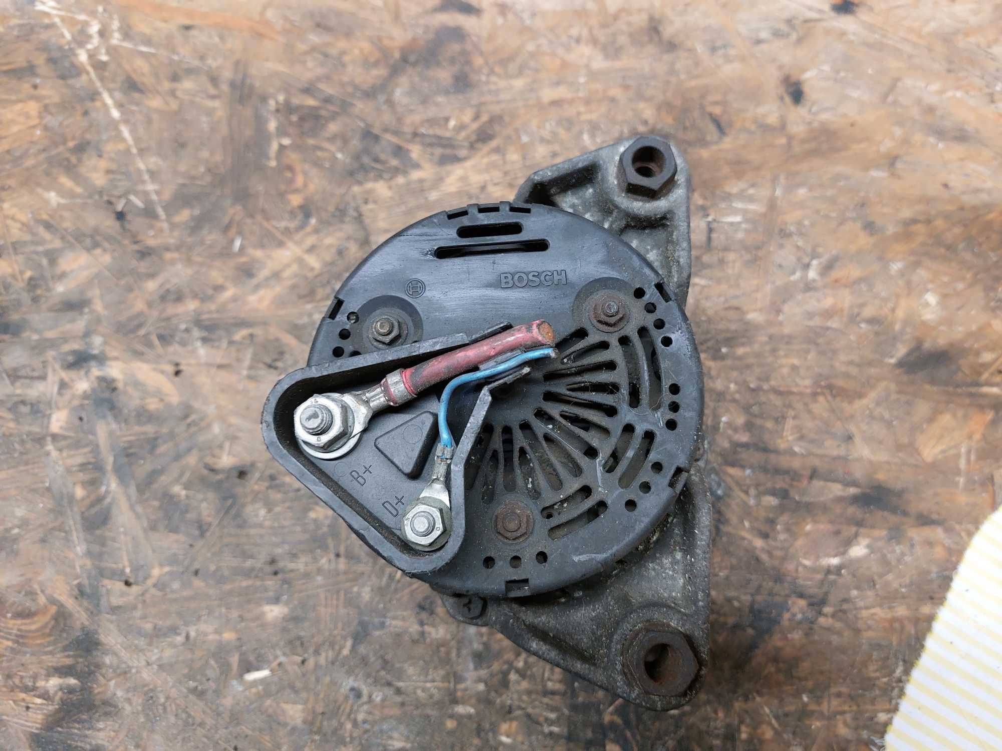 Alternator BMW e36 silnik M43 316i 318i Bosch 70A